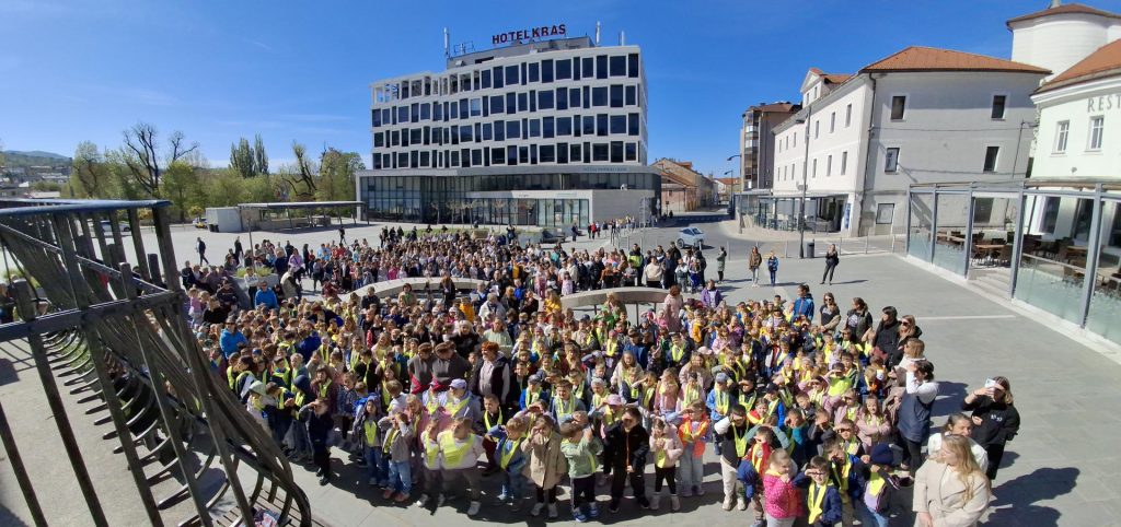 VSESLOVENSKO PETJE S SRCI 2026